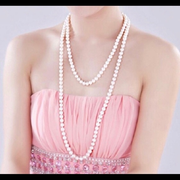 Elegant  Multilayer Strand Chain Long Pearl - Picture 1 of 7